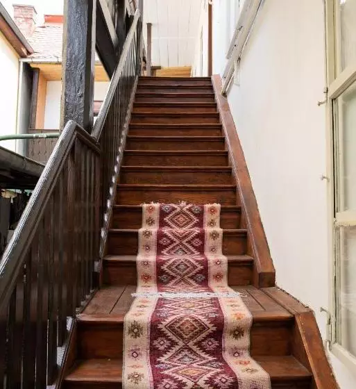 Musik Apartments Old Town