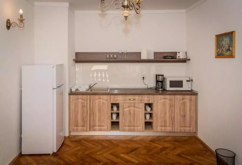 Musik Apartments Old Town