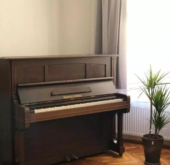Musik Apartments Old Town