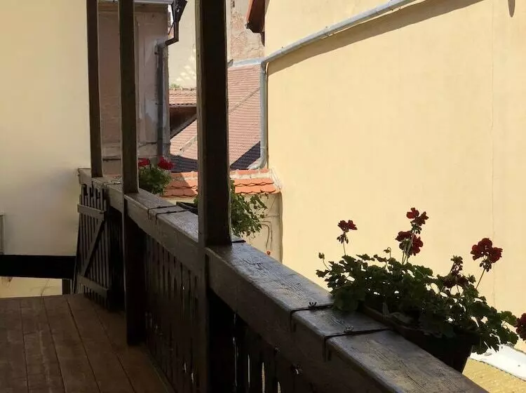 Musik Apartments Old Town