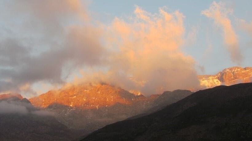 بنسيون Atlas Views