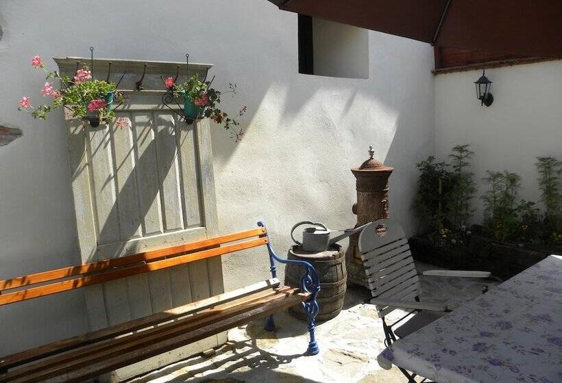 بنسيون Casa Bertha