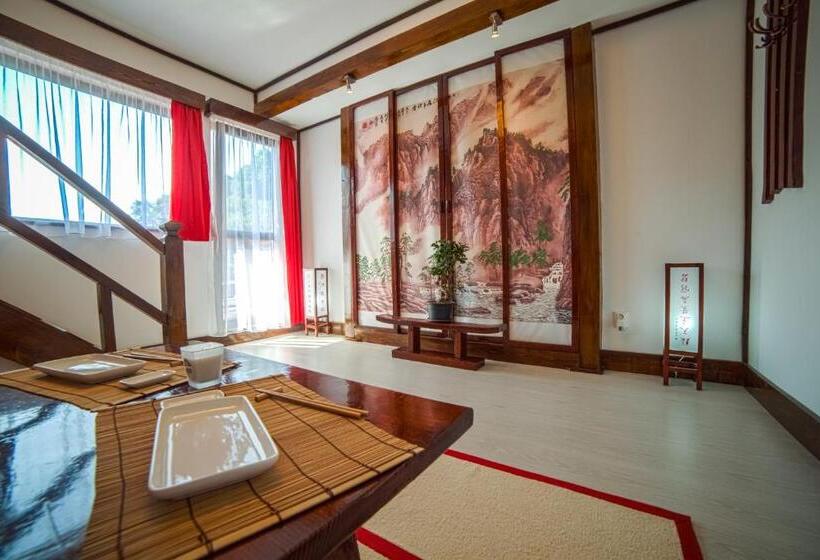 بنسيون Casa Bertha