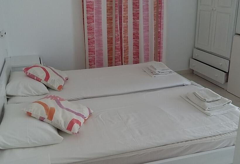 پانسیون Galanis Place