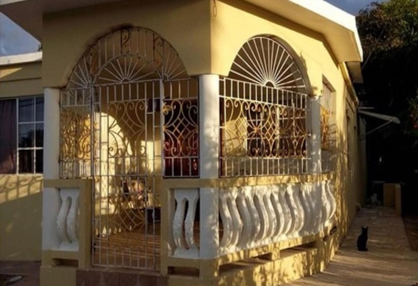 پانسیون Reggae Moon Guest House