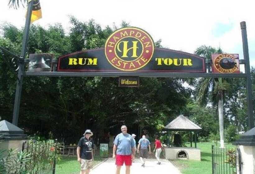 پانسیون Reggae Moon Guest House