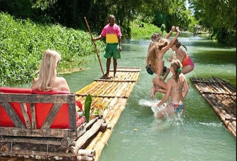 پانسیون Reggae Moon Guest House