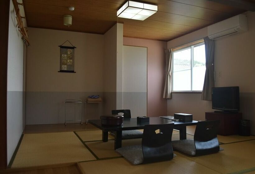 ریوکان Japanese Auberge Matsutsuru