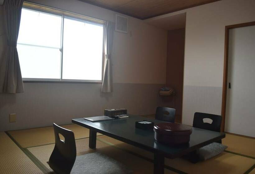 ریوکان Japanese Auberge Matsutsuru