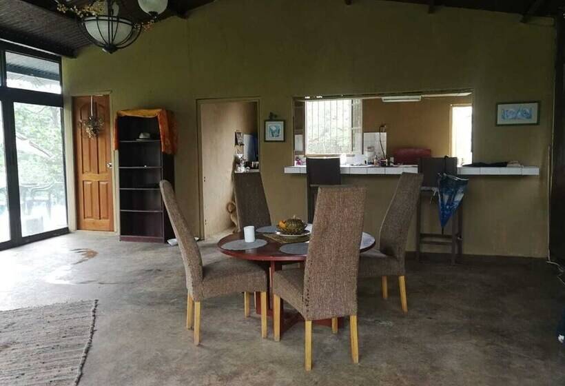 Herberge Jungla De Panama