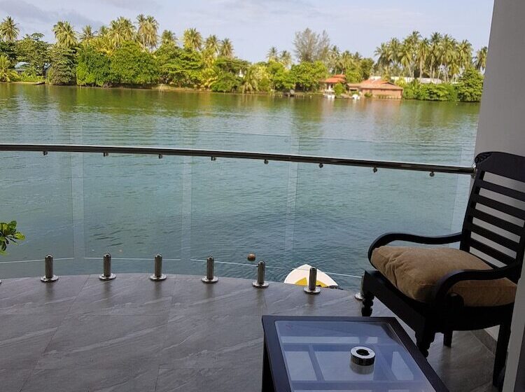 مبيت وإفطار Amber House Lanka