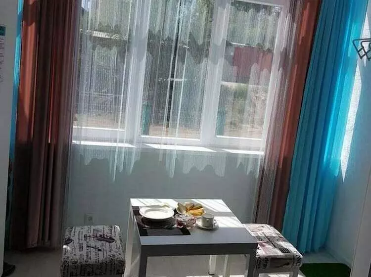 هتل Fresh