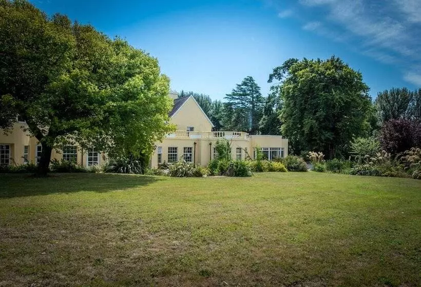 Hotel Greenway Manor