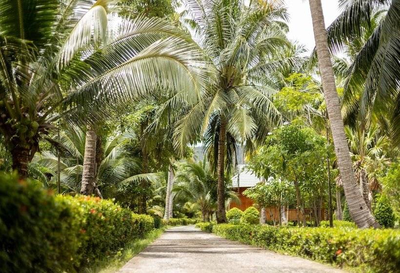 בית מלון כפרי Mafiya Resort