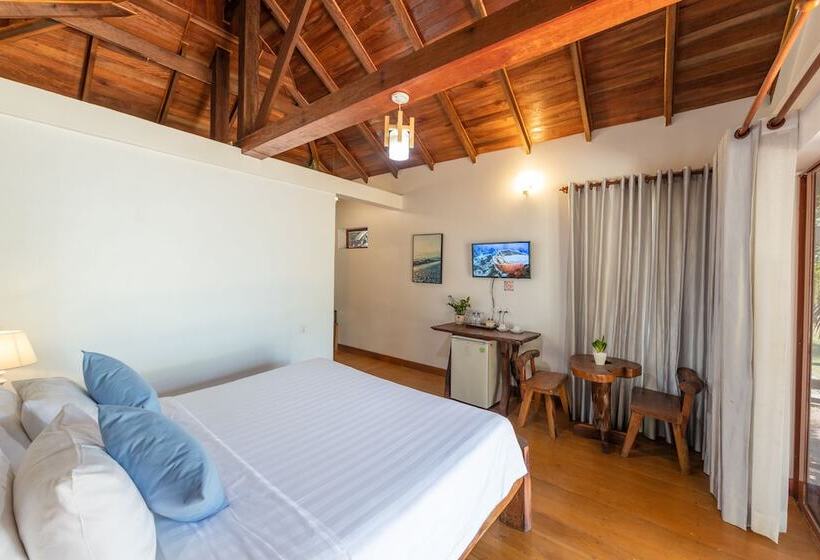 בית מלון כפרי Mafiya Resort