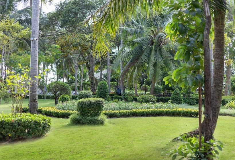 בית מלון כפרי Mafiya Resort