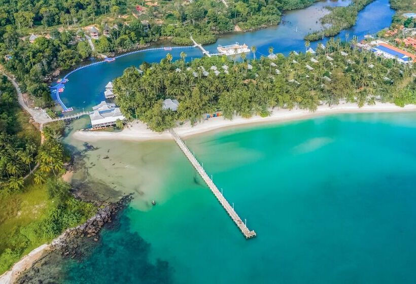 בית מלון כפרי Mafiya Resort