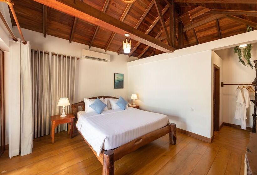 בית מלון כפרי Mafiya Resort