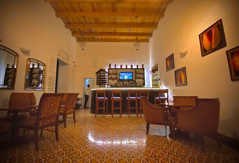 בית מלון כפרי Manoir Adriana