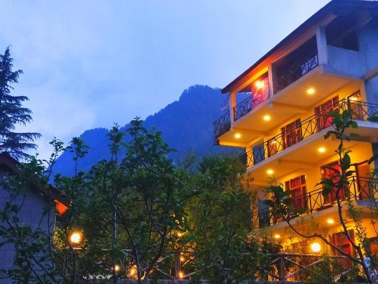 酒店 Red House Inn And Cafe