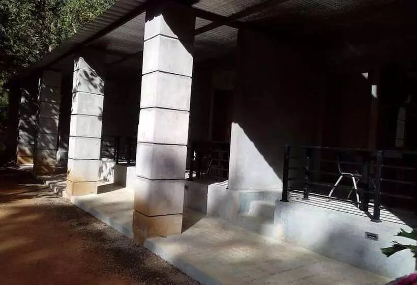 Hotelli Saliyawewa Cabins