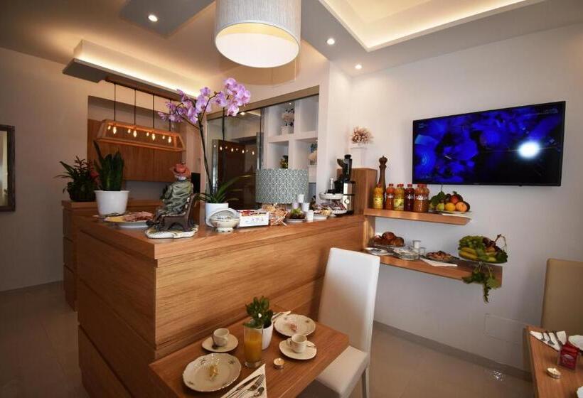 Melody Sorrento Suites