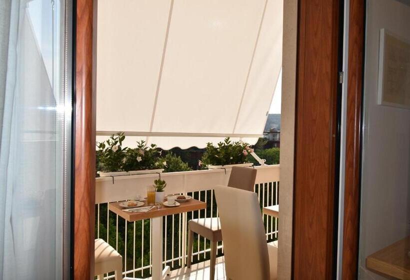 Melody Sorrento Suites