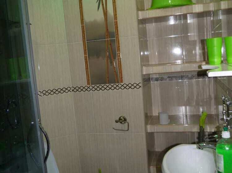 פנסיון Bamboo Guest House