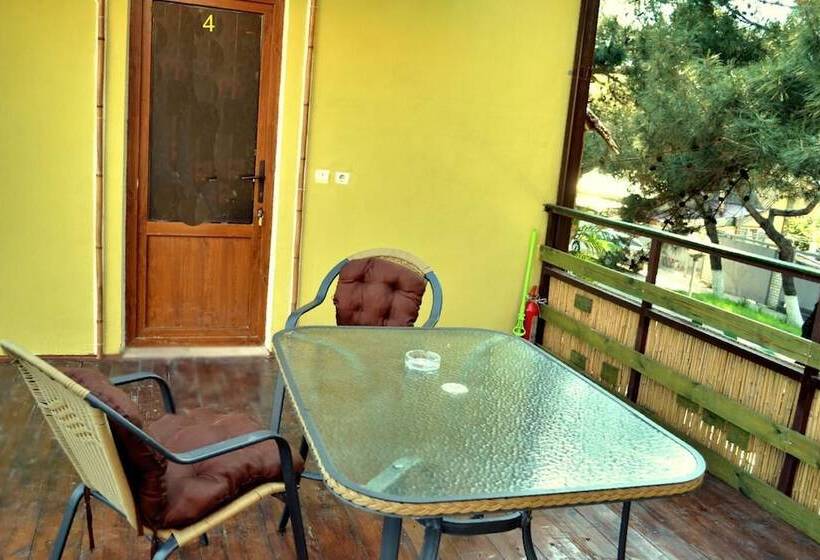 פנסיון Bamboo Guest House