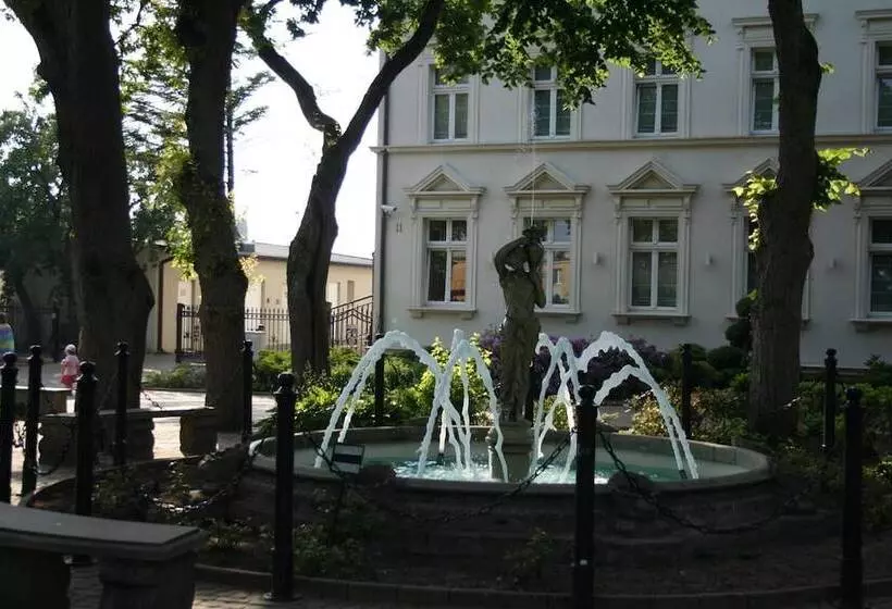 Majatalo Villa Karmelia