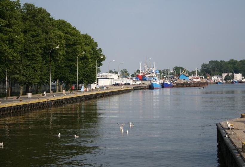 펜션 Villa Karmelia