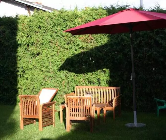 Majatalo Villa Karmelia