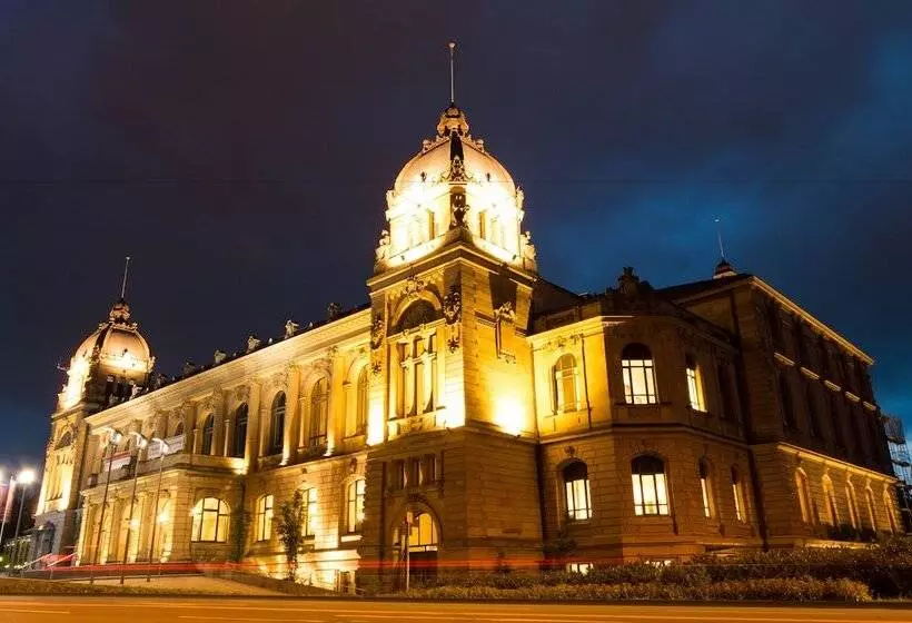 Sp Hotels   City Apartment