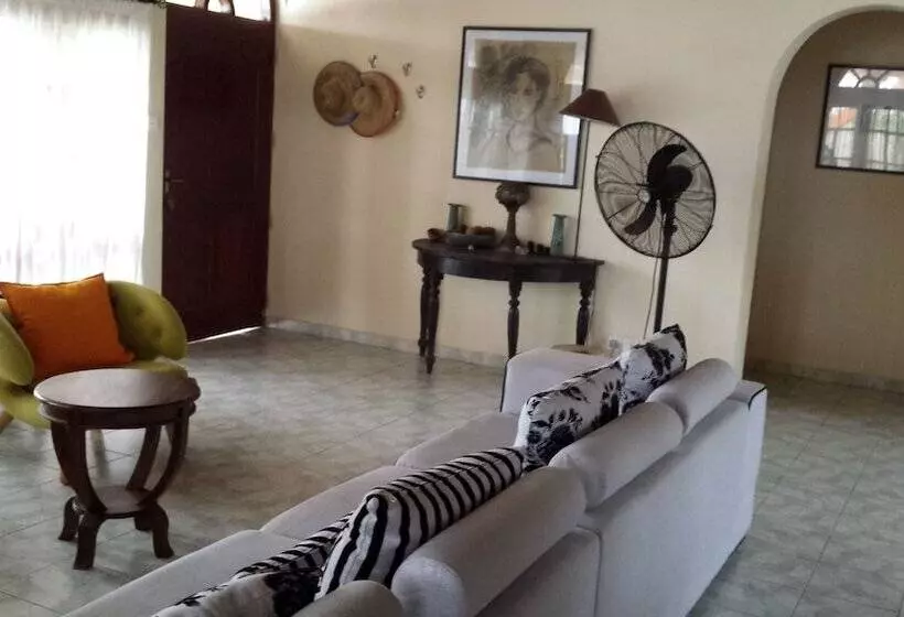 Villa Sea Breeze