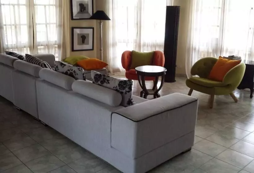 Villa Sea Breeze