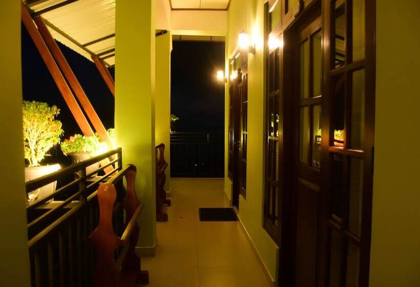 Aamiaismajoitus (B&B) Grand View Guest House & Restaurant