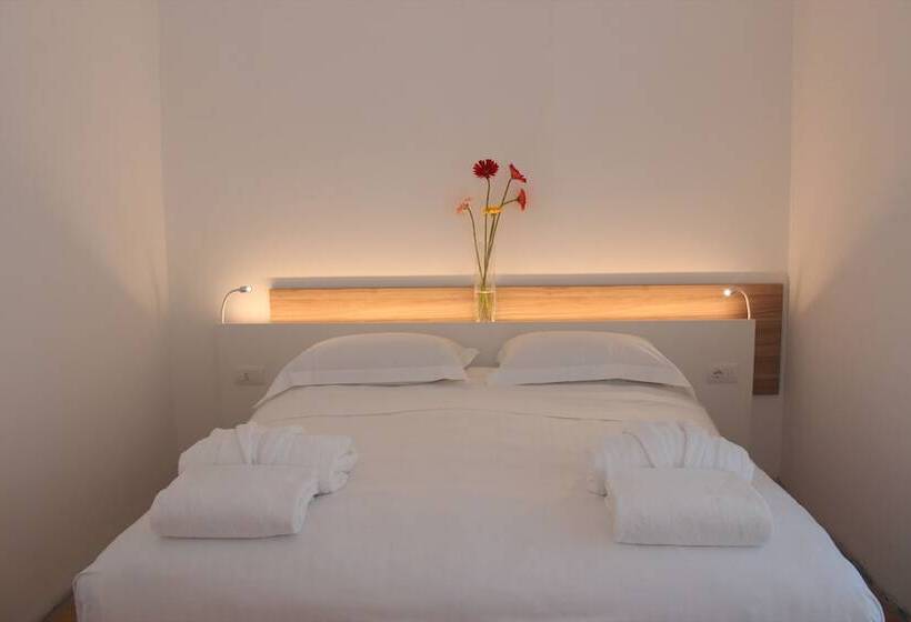 مسافرخانه Toscana Charme Resort