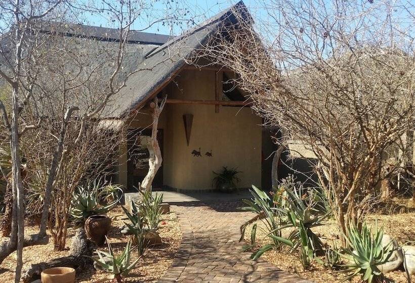 Hotel Call Of The Wild Lodge