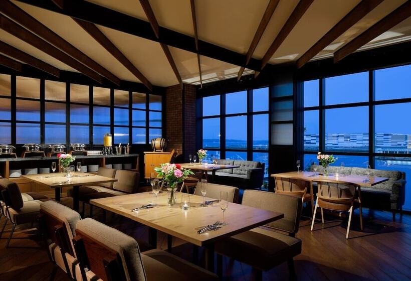 ホテル Four Points By Sheraton Nagoya, Chubu International Airport