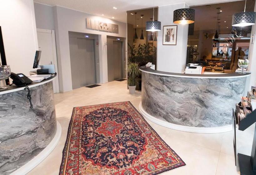 هتل Gulliver Tower