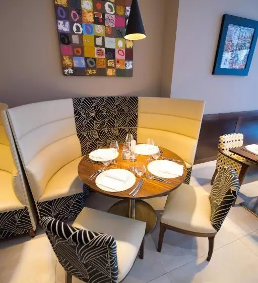 هتل Gulliver Tower