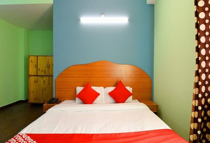 호텔 Himalayan Valley By Oyo Rooms