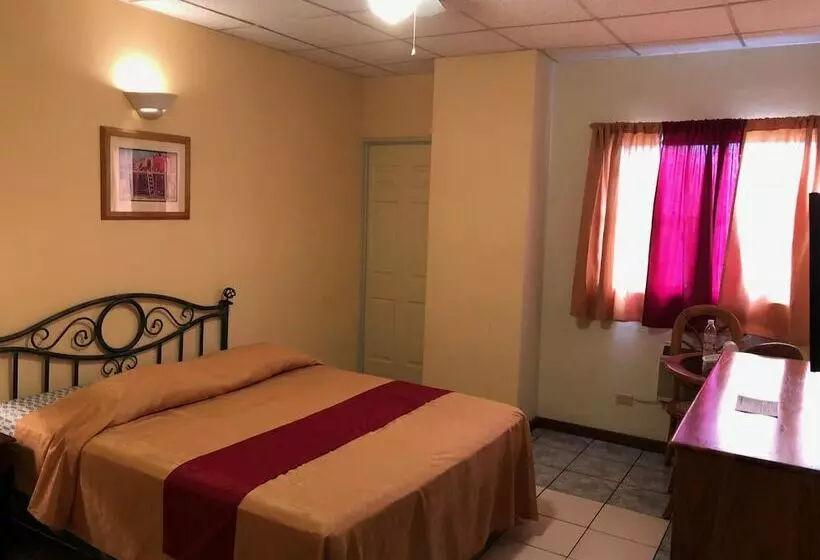 هتل Miramonte & Apartments