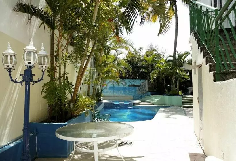 هتل Miramonte & Apartments