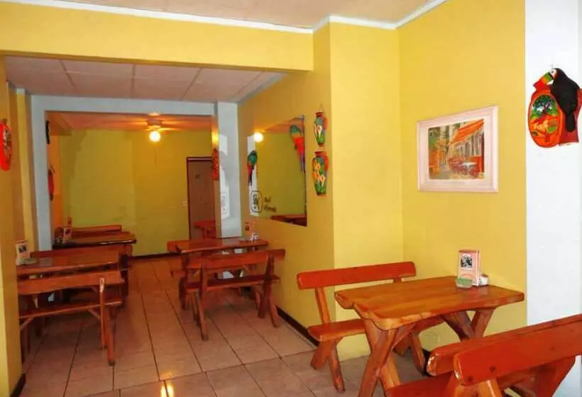 هتل Miramonte & Apartments