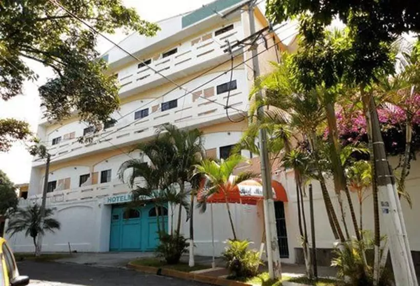 هتل Miramonte & Apartments