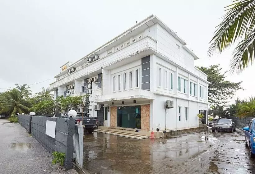 هتل Mawar Villa