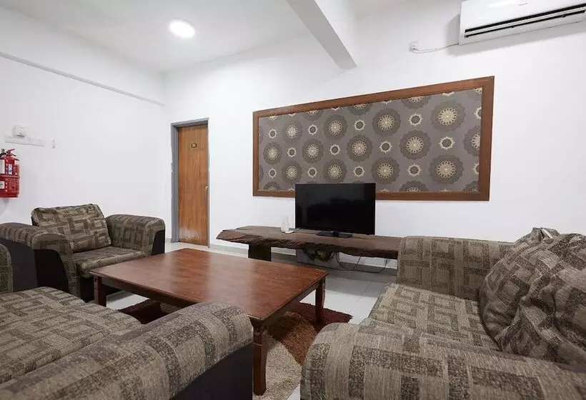 هتل Mawar Villa