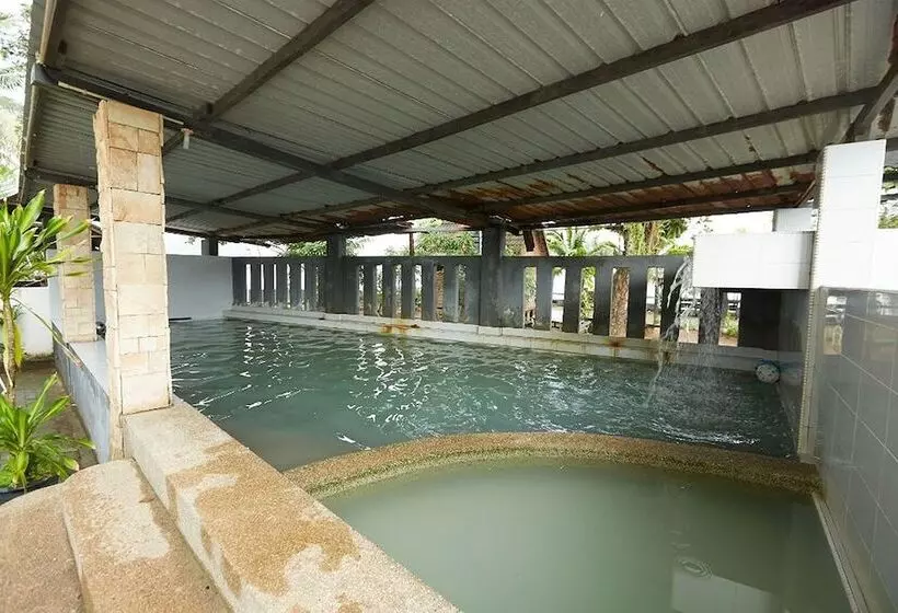هتل Mawar Villa