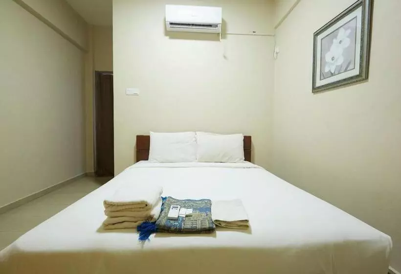 هتل Mawar Villa